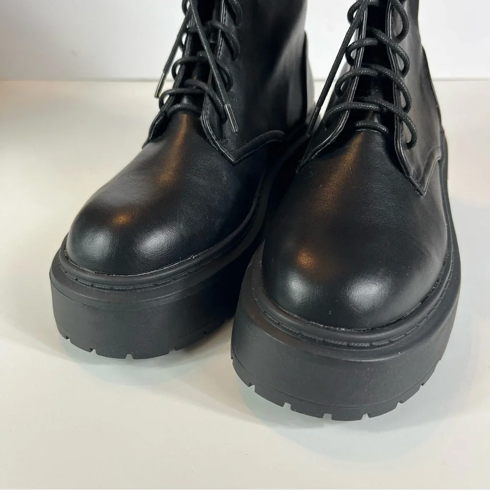 NWOT Billini Xanti vegan leather platform combat lug sole ankle boots - Picture 9 of 11